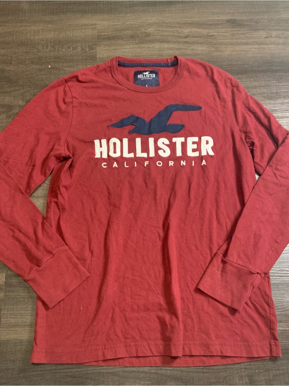 Hollister Men's Red Long-Sleeve Logo Shirt